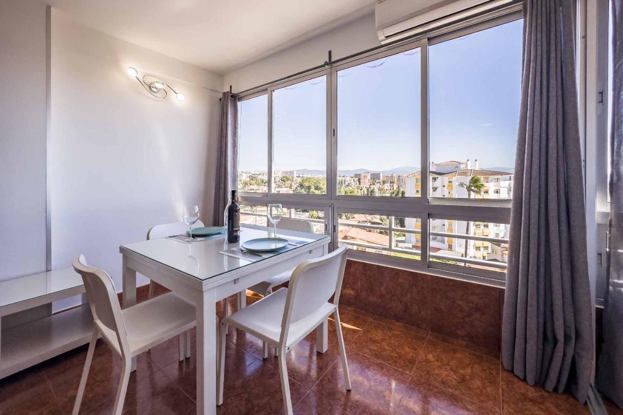 Apartamento Acogedor, Terraza, Piscina Y Mar Benalmádena Εξωτερικό φωτογραφία