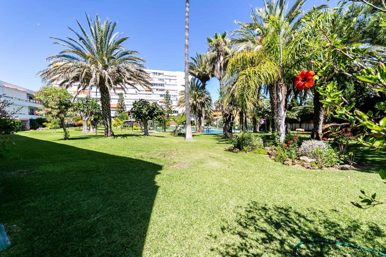 Apartamento Acogedor, Terraza, Piscina Y Mar Benalmádena Εξωτερικό φωτογραφία
